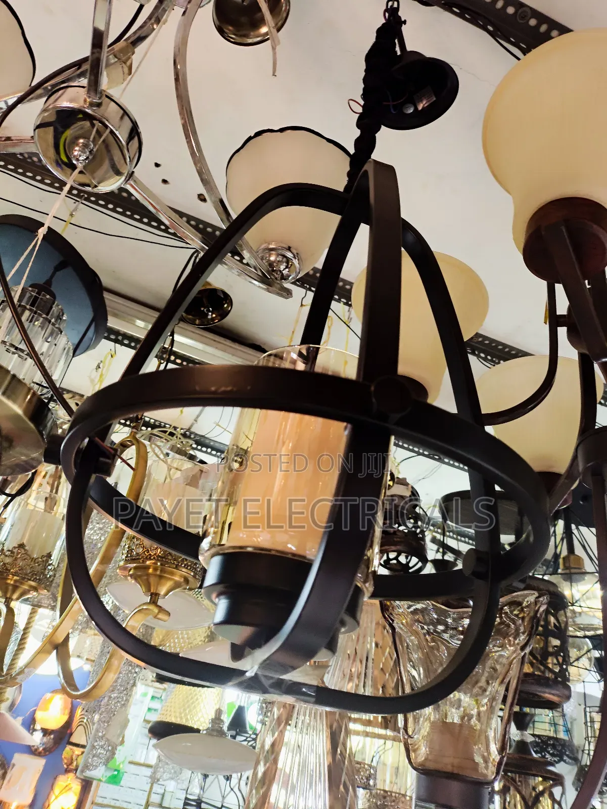 Sino Class Pendant Light