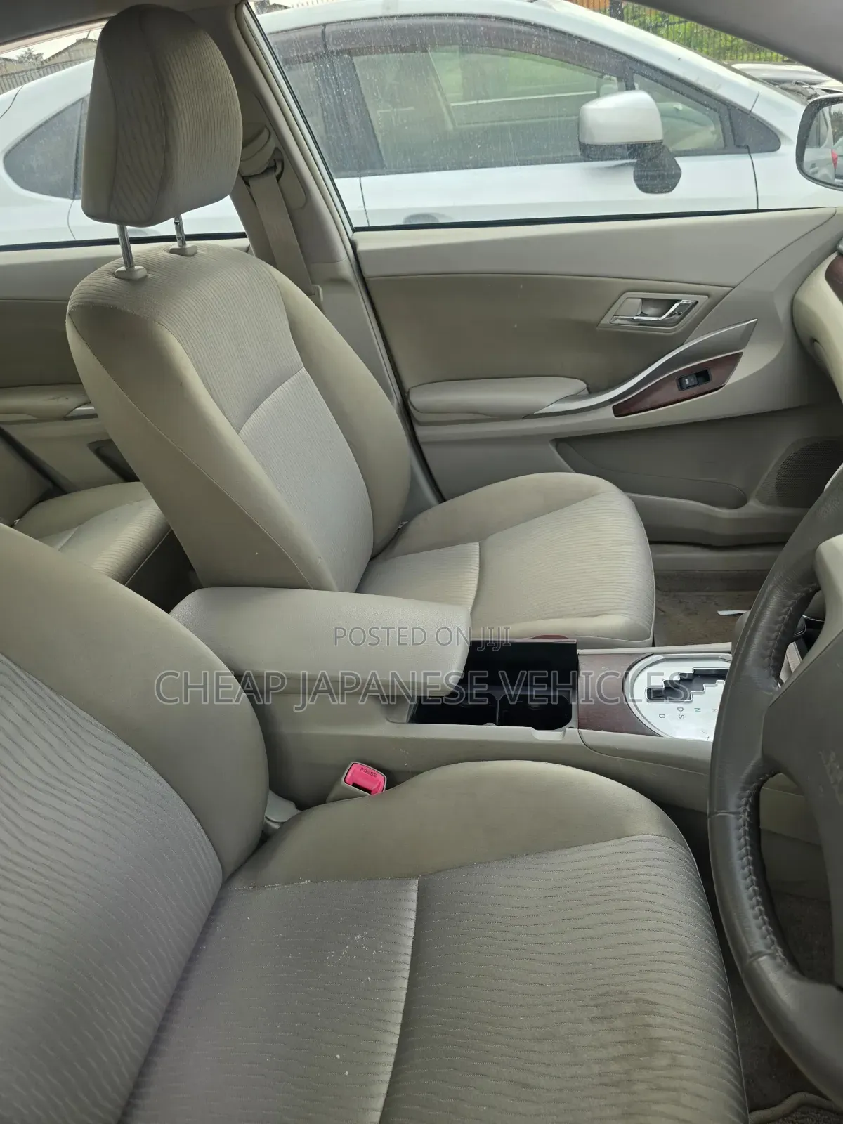 Toyota Premio 2012 White