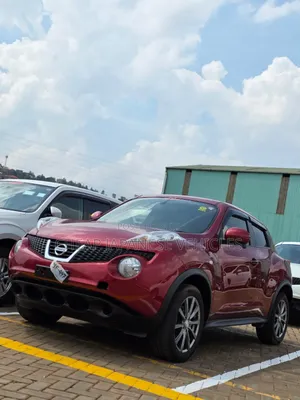 Nissan Juke S 2012 Red