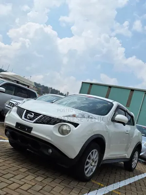 Nissan Juke S 2012 Pearl