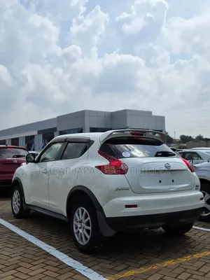 Nissan Juke S 2012 Pearl