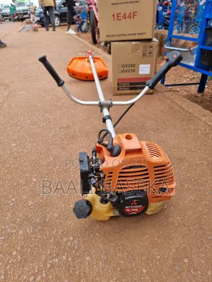 Brush Cutter/Automatic/Petrol