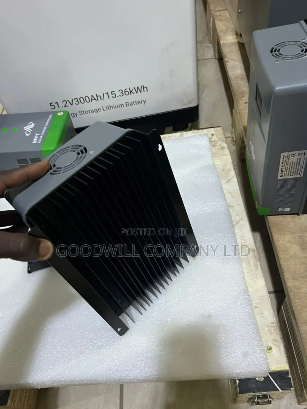 120a MPPT Solar Charge Controller Pl6690