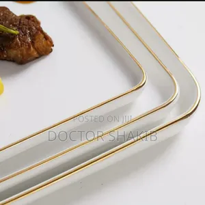Luxurious 3pcs European-Style White Square Plates With a Golden Rim