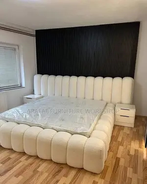 Modern Upholstery Beige Bed
