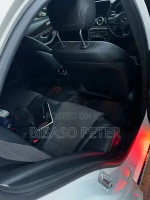 Mercedes-Benz C200 2015 White