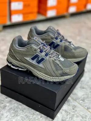 New Balance 1906r “Light Grey” Sneakers