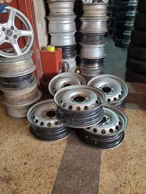Hilux Rim 17