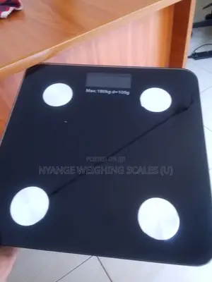 Smart Body Fat Weighing Scale 180kg Digital Weighing Scale