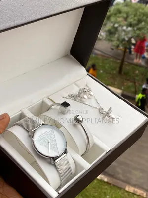 Silver Hannah Martin Women's Original Analog Time Piece With Bracelet
