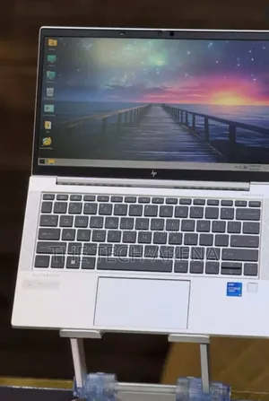 New Laptop HP EliteBook 840 G8 16GB Intel Core 5 SSD 512GB
