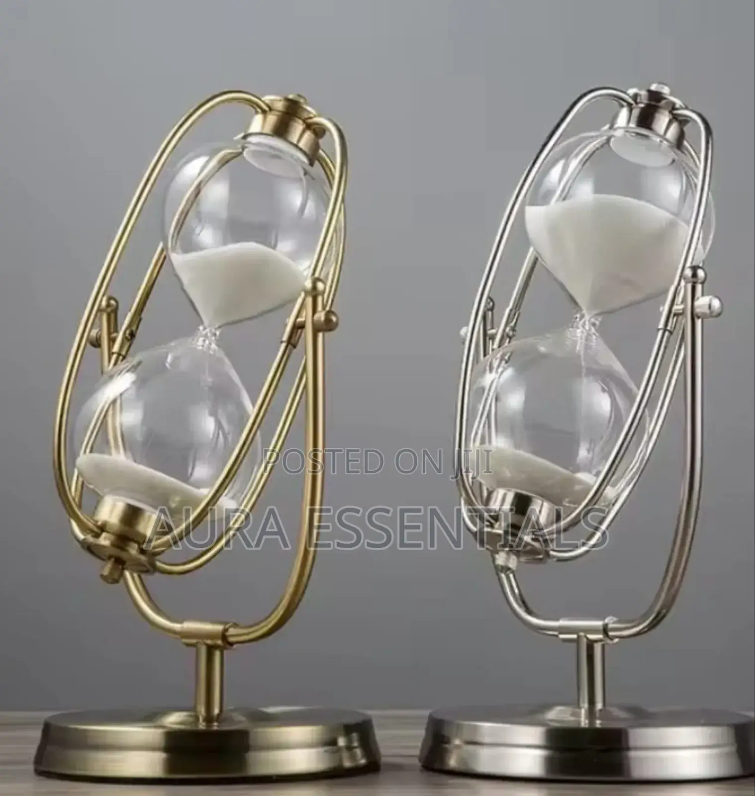 Vintage Rotating Hourglass