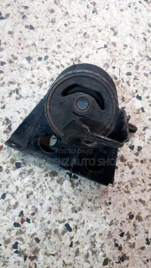 Nissan Xtrail Engine Mounting