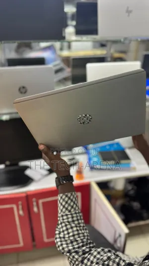 Laptop HP EliteBook Folio 1040 G3 8GB Intel Core I7 SSD 256GB