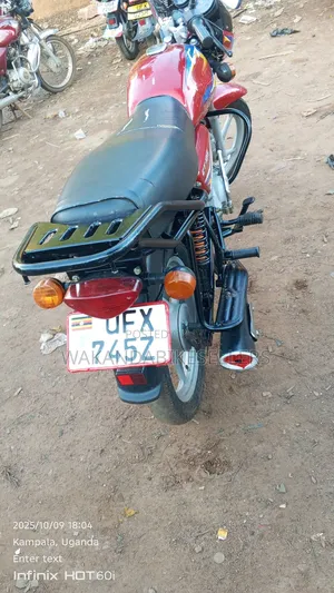 Bajaj Boxer 125 2023 Red