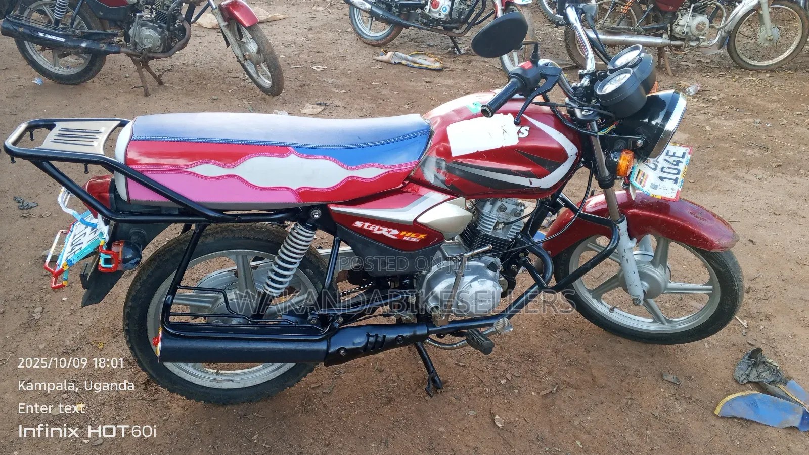 TVS HLX 125 2022 Red