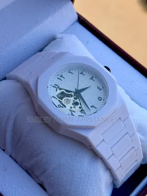 Patek Philippe Geneva Classy Men's Analog Watch Time Piece