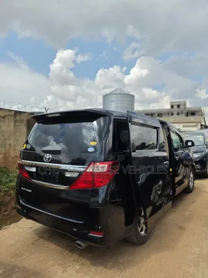 Toyota Alphard 2012 Black