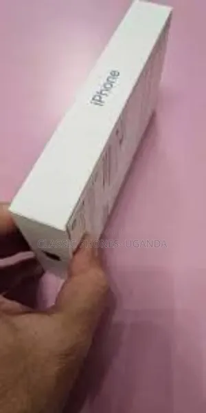 New Apple iPhone 17 256 GB White