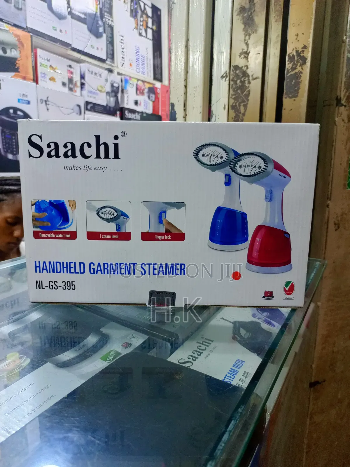 Saachi Handheld Garment Steamer (Model Nl-Gs-395-Bl).