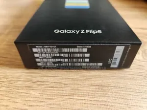 New Samsung Galaxy Z Flip 5 256 GB Black