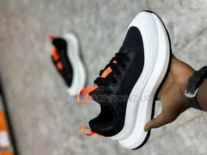 Gramme Sneaker Man