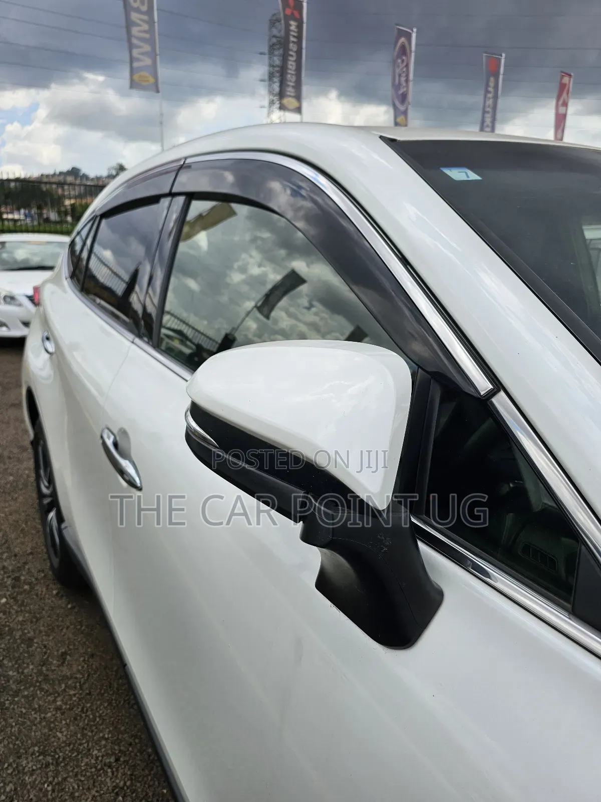 Toyota Harrier 2.0 2020 White