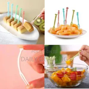 100 PCS Disposable Plastic Food Picks Fruit Forks Tasting Appetizer