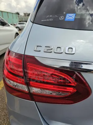 Mercedes-Benz C200 2017 Blue