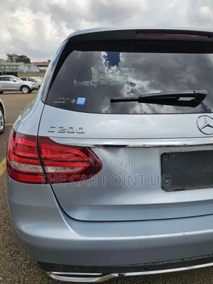 Mercedes-Benz C200 2017 Silver