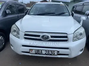 Toyota RAV4 2008 White