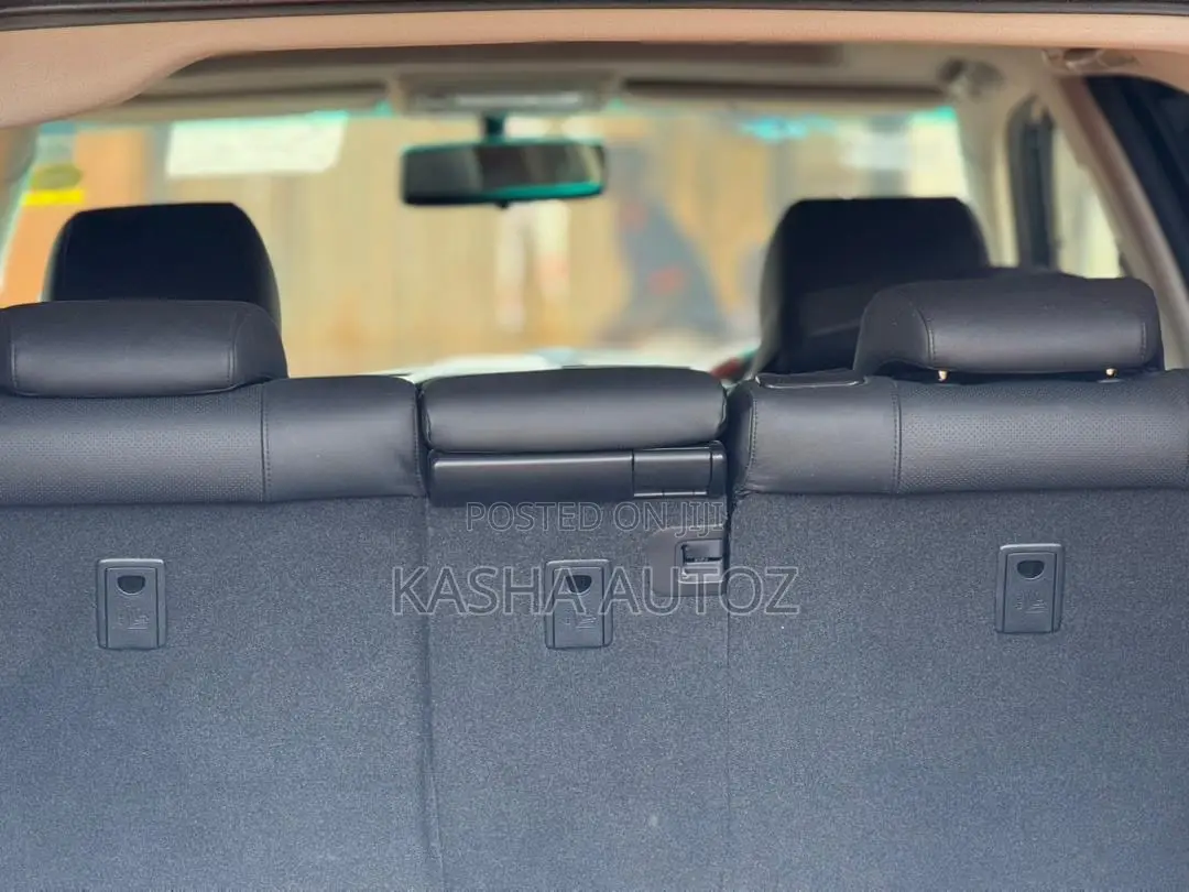 Toyota Harrier 2012 Black