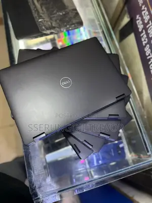 Laptop Dell Latitude 5300 8GB Intel Core I5 SSHD+SSD 256GB