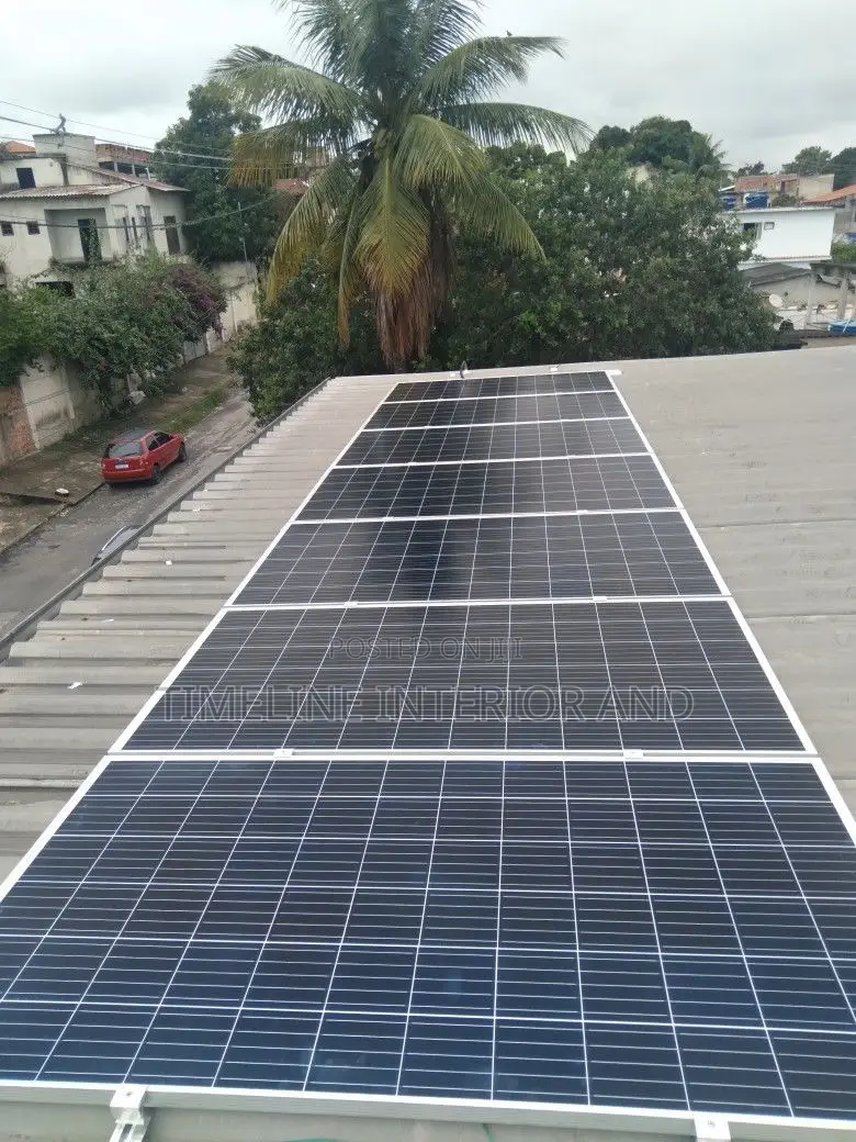 Reliable Roof-Mounted Solar Panel Systems