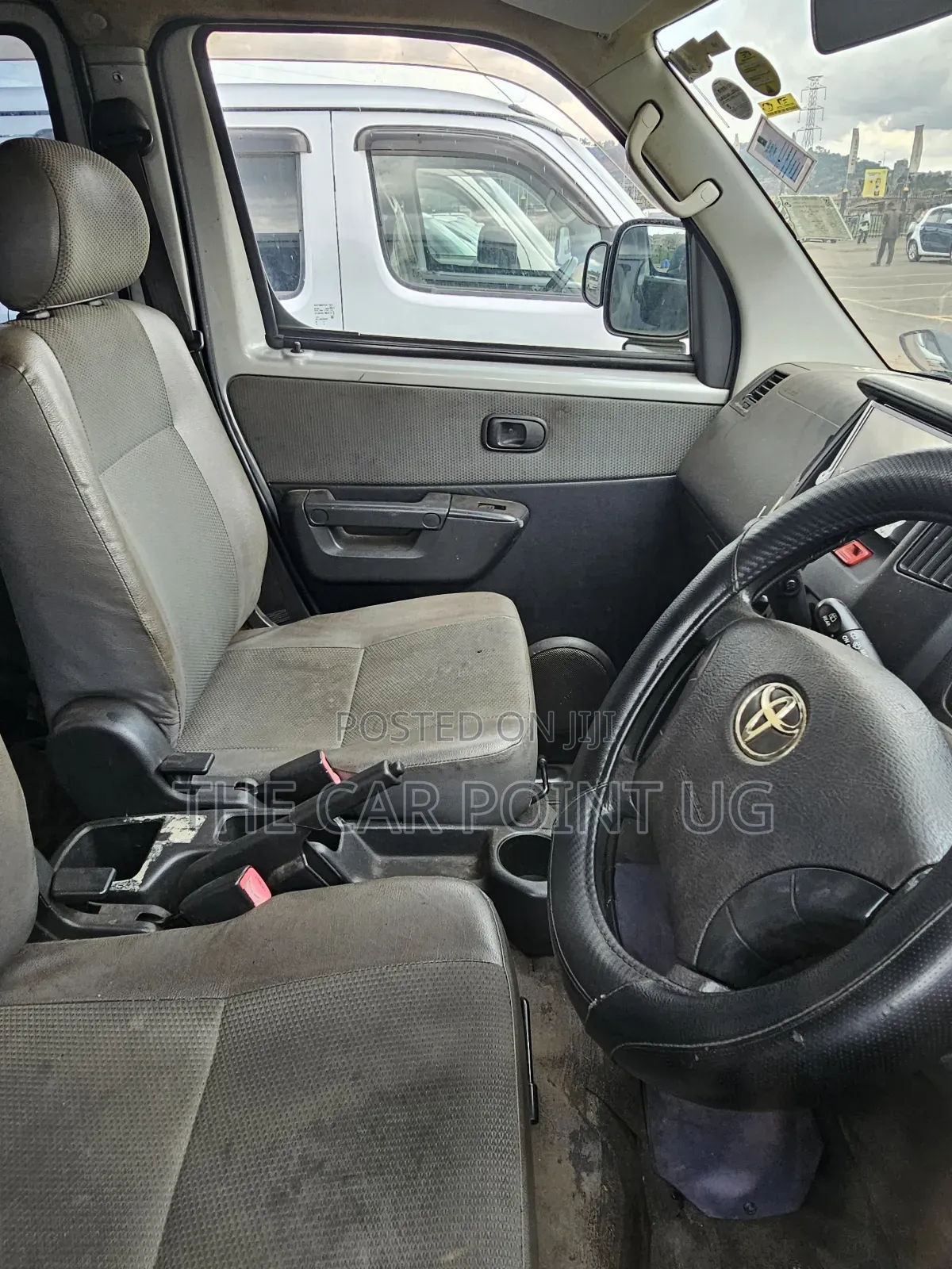 Toyota Lite-Ace 2013 Silver