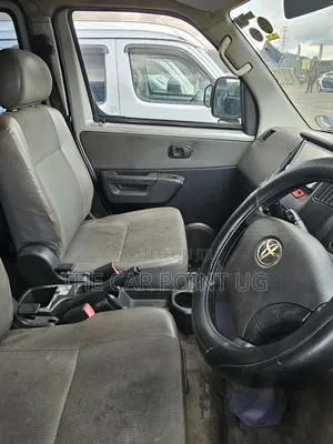 Toyota Lite-Ace 2013 Silver