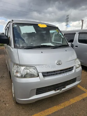 Toyota Lite-Ace 2013 Silver