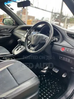 Toyota Harrier 2017 Black