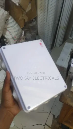 255x200adaptables Box