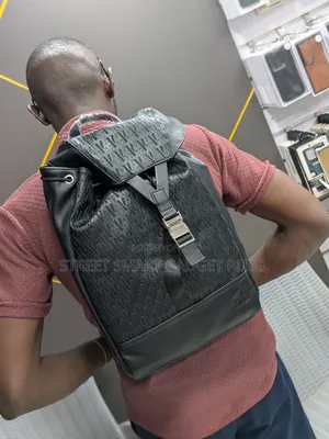 Levelo Envol 16inches Leather Backpack