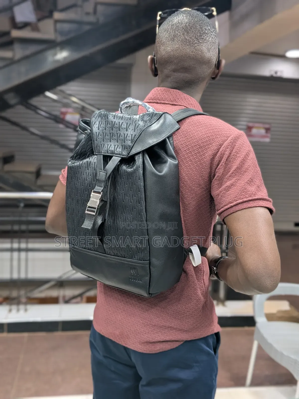 Levelo Envol 16inches Leather Backpack