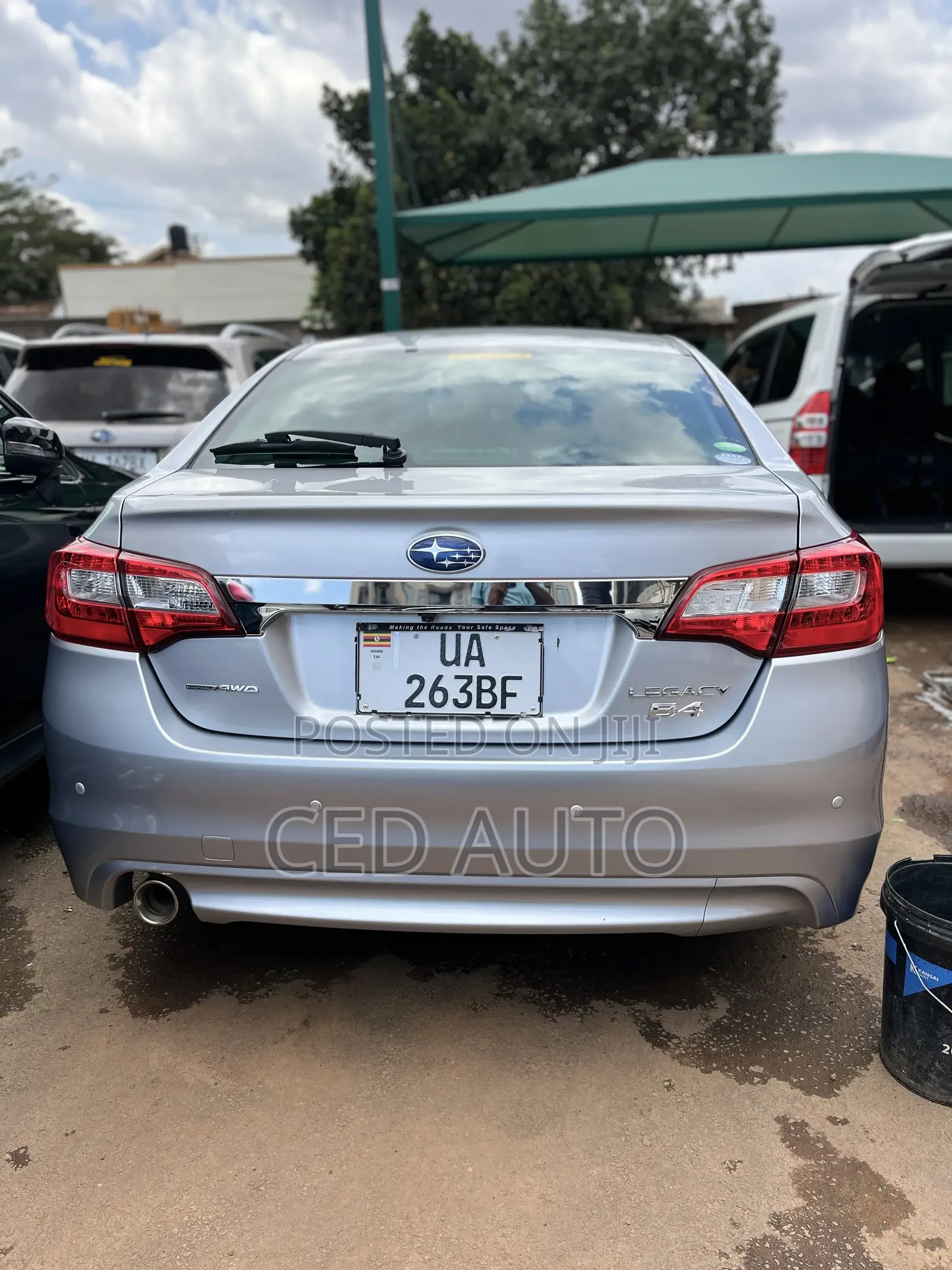 Subaru Legacy 2016 Silver