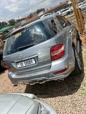 Mercedes-Benz M Class 2012 Gray