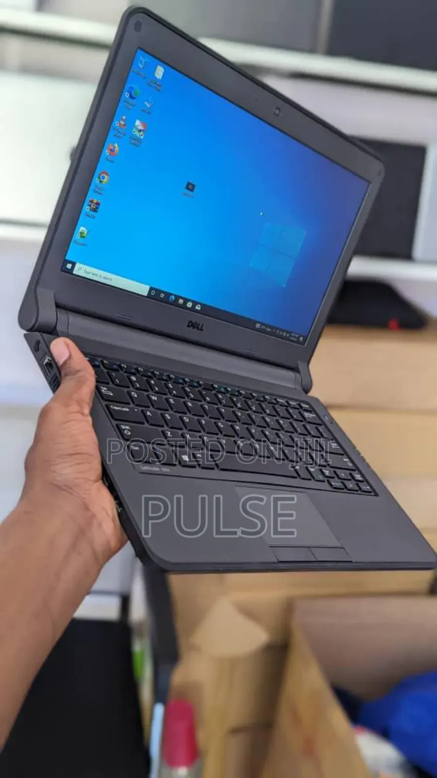 New Laptop Dell Latitude 13 3340 4GB Intel Core I5 SSD 128GB