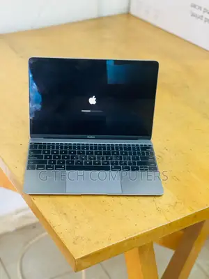 New Laptop Apple MacBook Pro 2015 8GB Intel Core M SSD 512GB