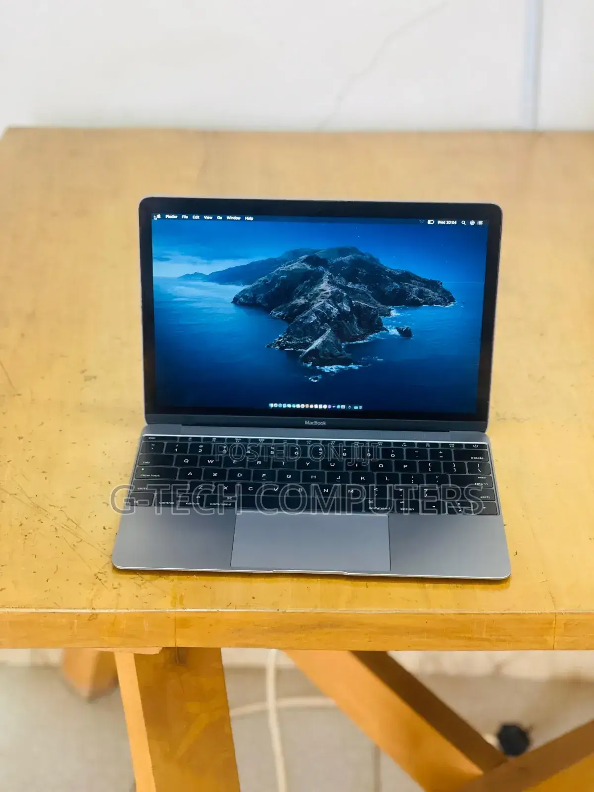 New Laptop Apple MacBook Pro 2015 8GB Intel Core M SSD 512GB