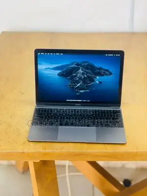 New Laptop Apple MacBook Pro 2015 8GB Intel Core M SSD 512GB
