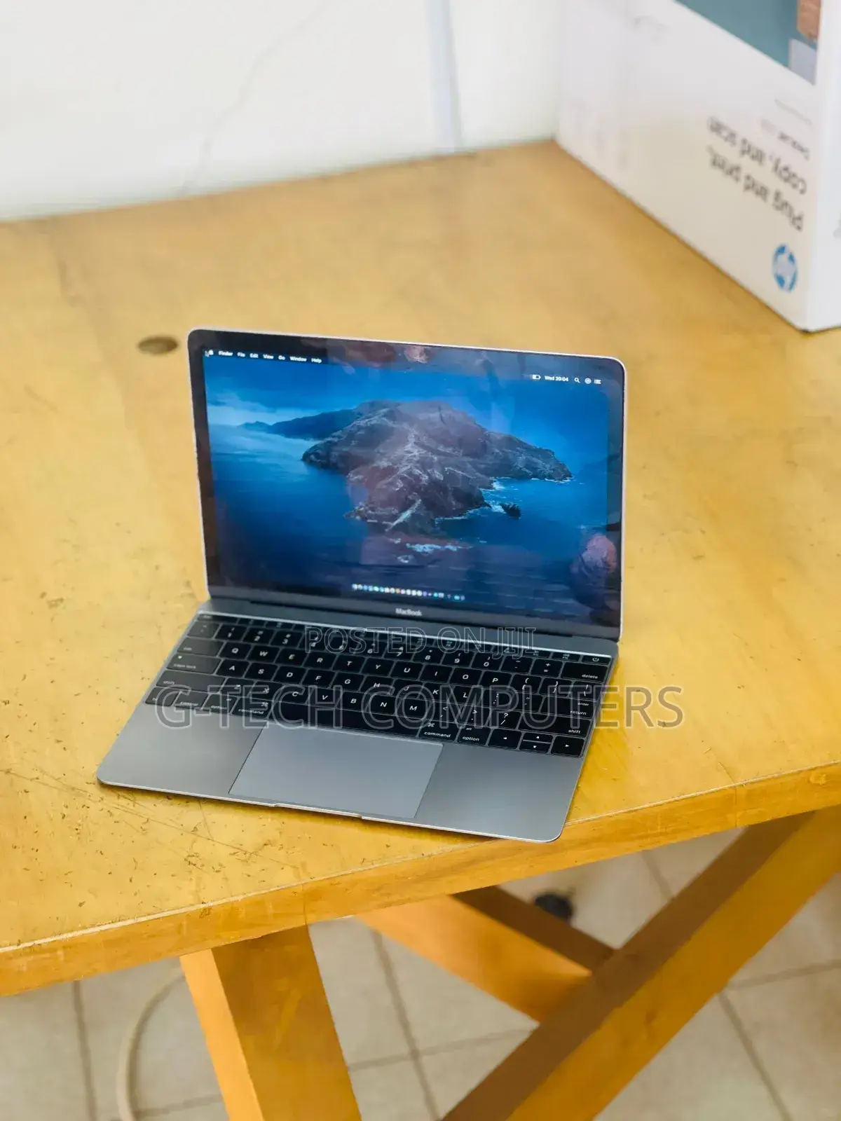 New Laptop Apple MacBook Pro 2015 8GB Intel Core M SSD 512GB
