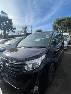 Toyota Noah 2016 Black