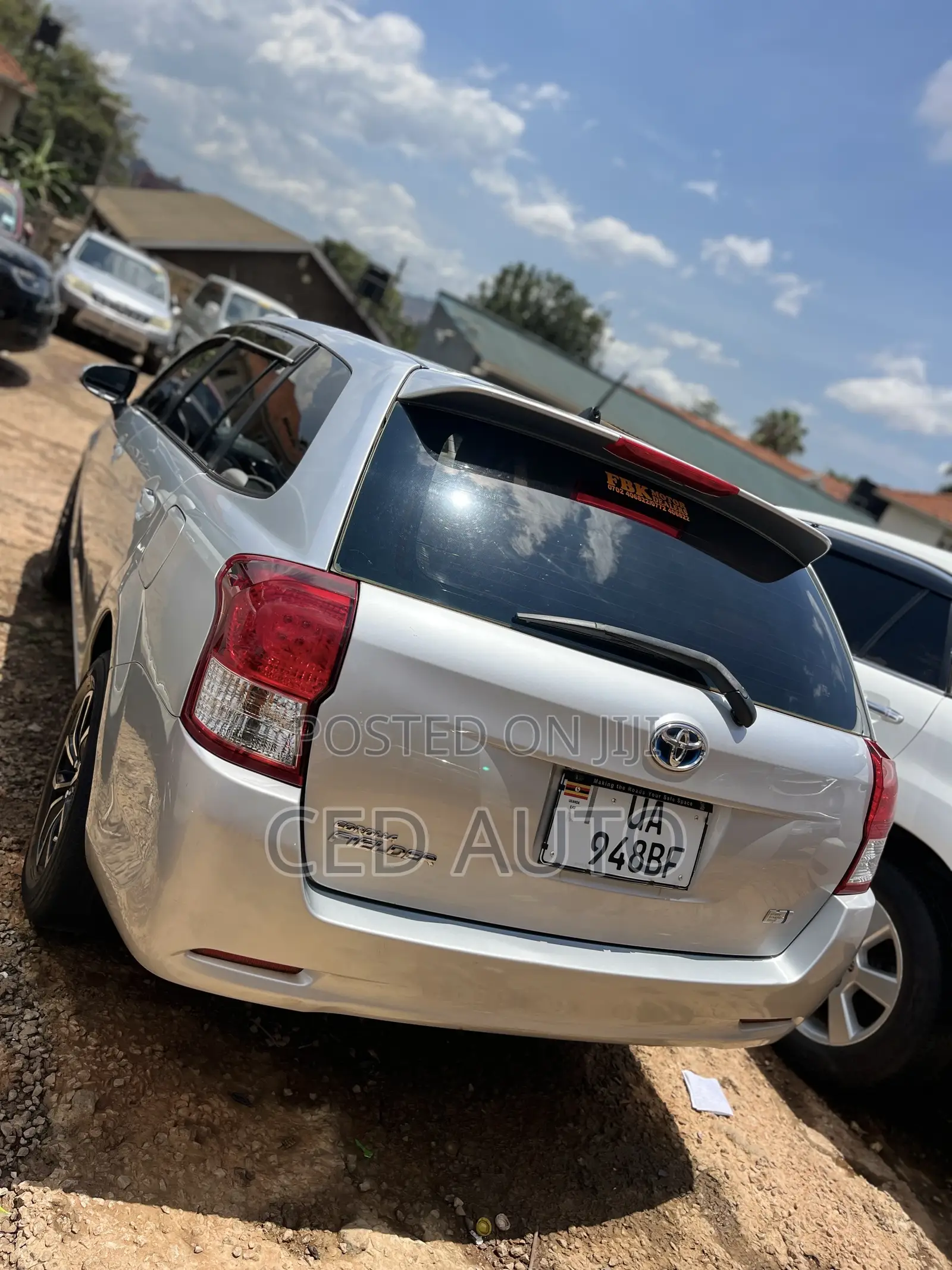 Toyota Corolla Fielder 2016 Silver